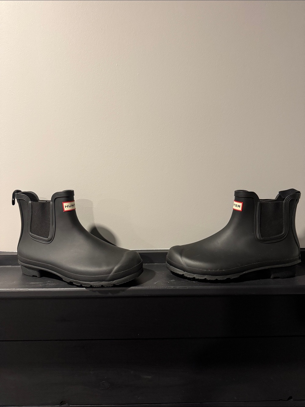 Hunter women’s Chelsea Waterproof Rain Boots - Black